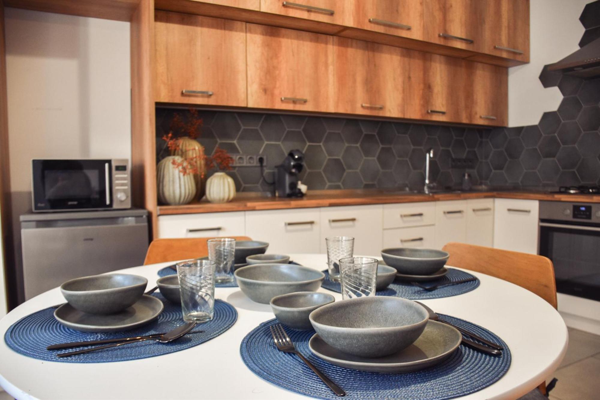 Foter Apartman Kiskunhalas Extérieur photo